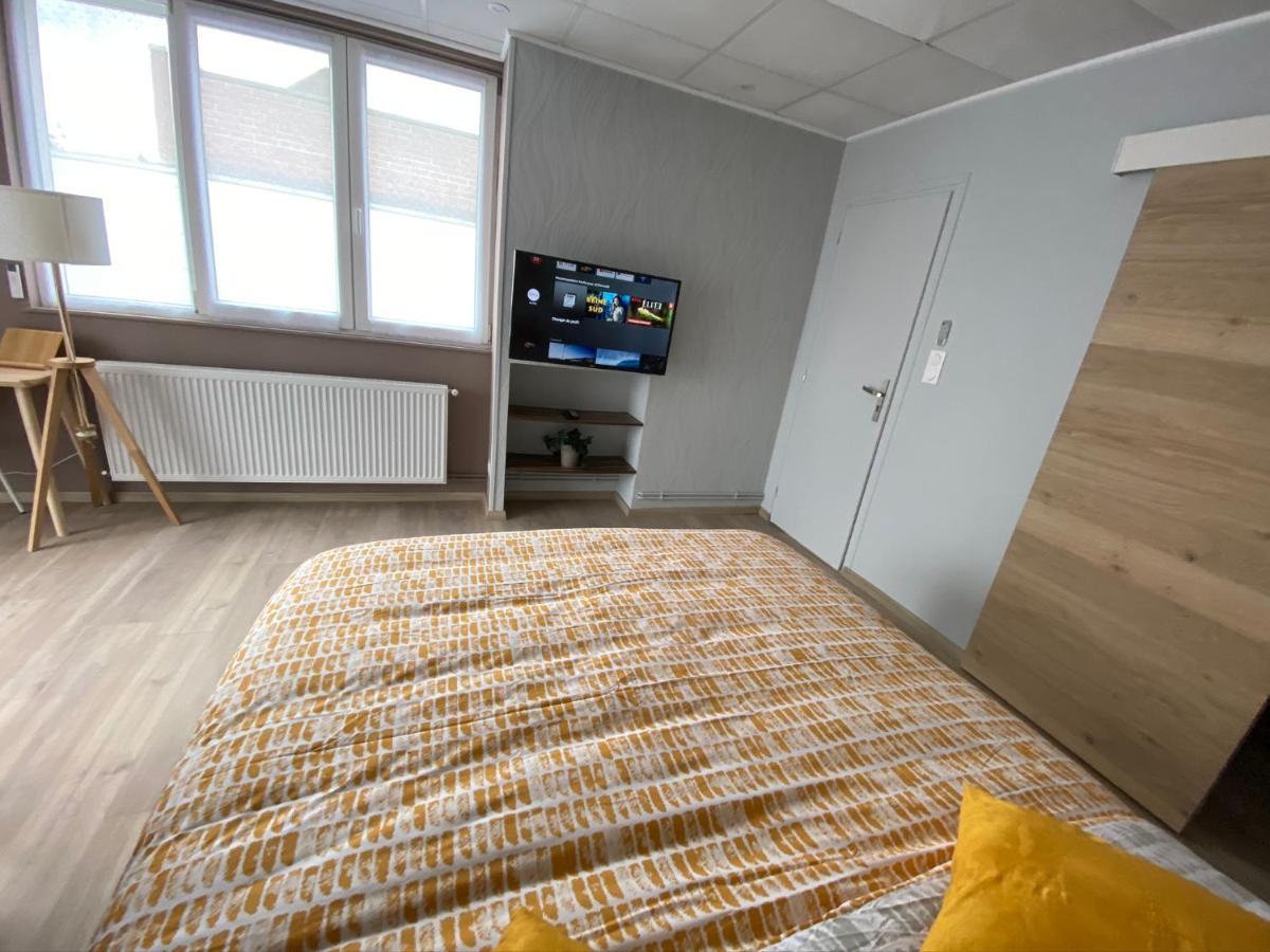 Logements équipés à Onnaing avec espace Balneo en OPTION proche Toyota, autoroute et Valenciennes Exterior foto