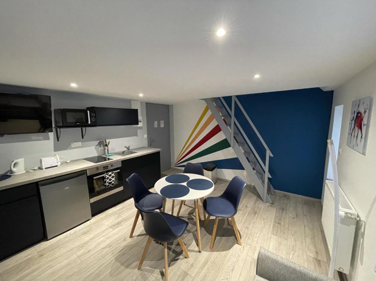 Logements équipés à Onnaing avec espace Balneo en OPTION proche Toyota, autoroute et Valenciennes Exterior foto