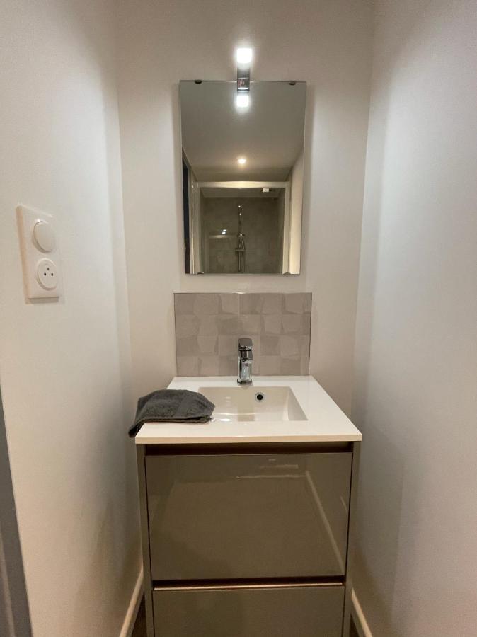 Logements équipés à Onnaing avec espace Balneo en OPTION proche Toyota, autoroute et Valenciennes Exterior foto